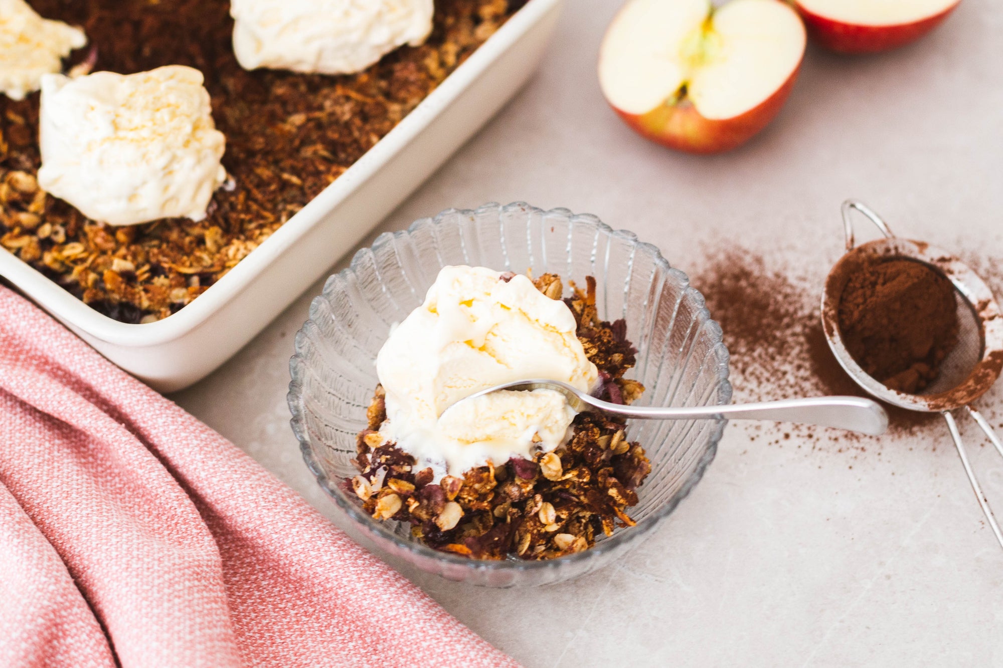 Apple Berry & Cacao Crumble